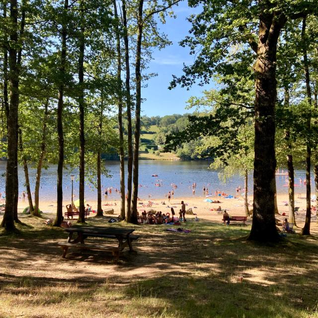 Plage De Bujaleuf, Ot Portes De Vassivière, Juillet 2022