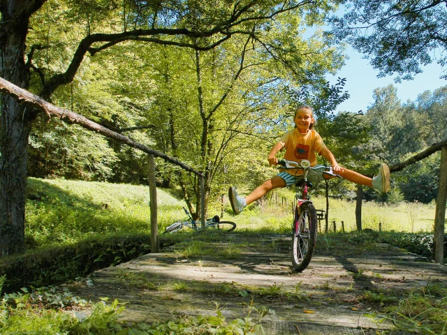 Enfant Vélo