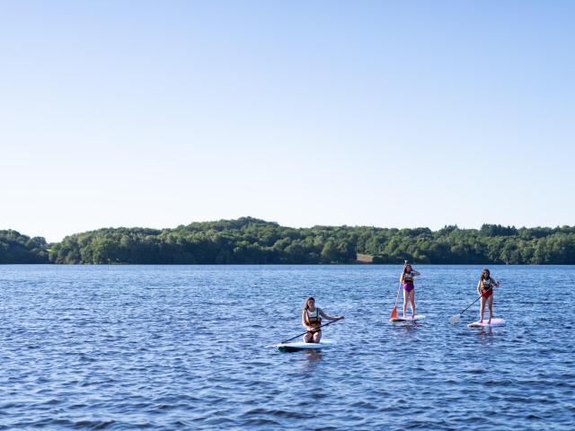 Stand up paddle - Lac de Saint-Pardoux - Base nautique & de pleine nature