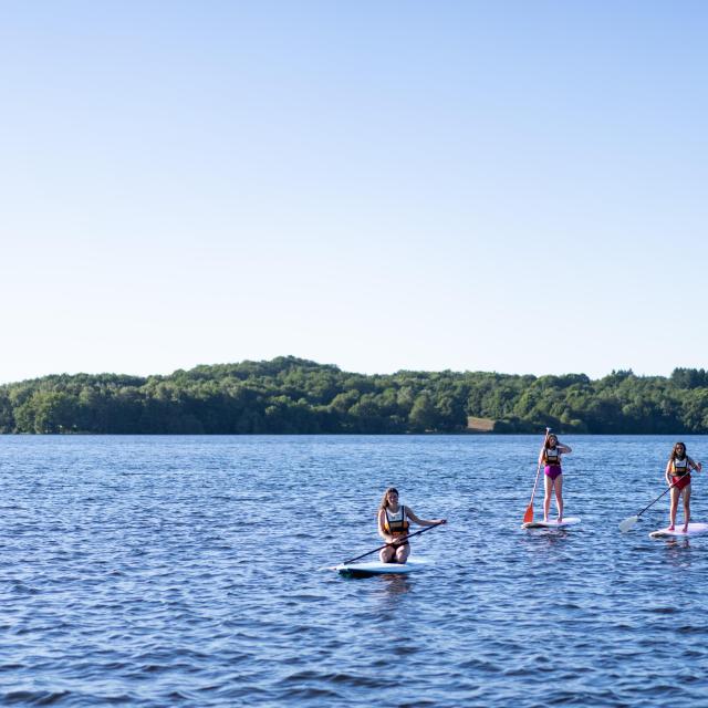 Stand up paddle - Lac de Saint-Pardoux - Base nautique & de pleine nature