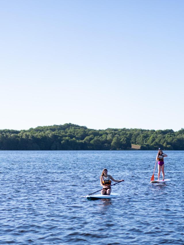 Stand up paddle - Lac de Saint-Pardoux - Base nautique & de pleine nature