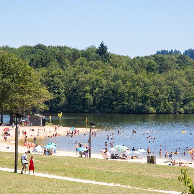 Lac Saint Pardoux Plage Santrop