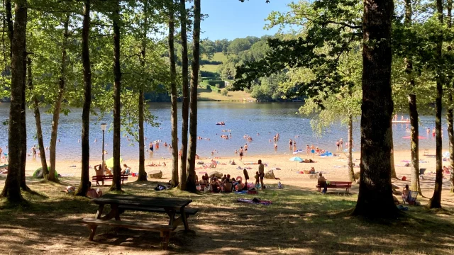 Plage De Bujaleuf Ot Portes De Vassiviere Juillet 2022 2