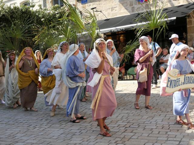 Cortège des ostensions de Saint-Junien