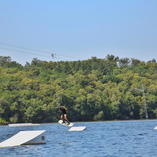 Lake Wakepark - Lac De Saint Pardoux