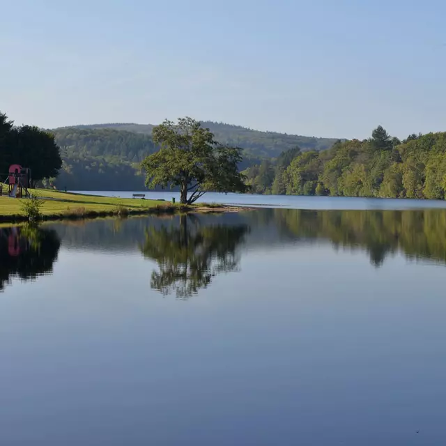 Etang De Sagnat Bessines Sur Gartempe