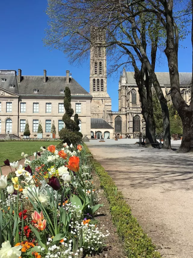 Jardin De Leveche