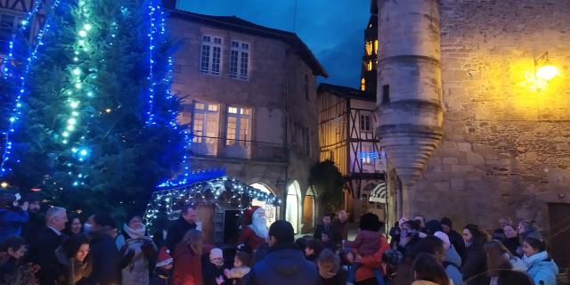 Marché de Noël à Saint-Léonard-de-Noblat