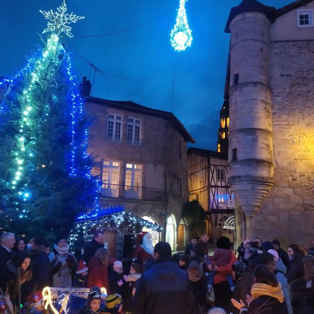 Marché de Noël à Saint-Léonard-de-Noblat