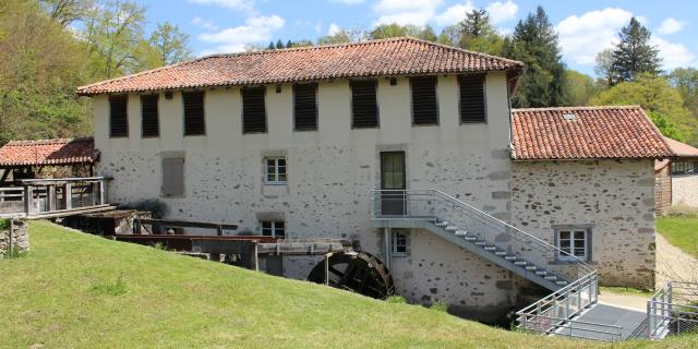 Le Moulin du Got à Saint Léonard de Noblat, vu de l'extérieur