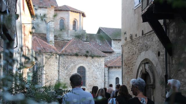 Visite guidée du cœur historique de Saint Léonard de Noblat et de sa collégiale