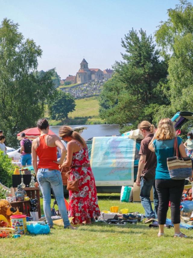 Brocante vide-grenier Pays de Saint-Yrieix