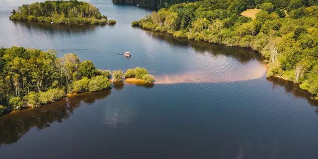 Lac De Vassiviere