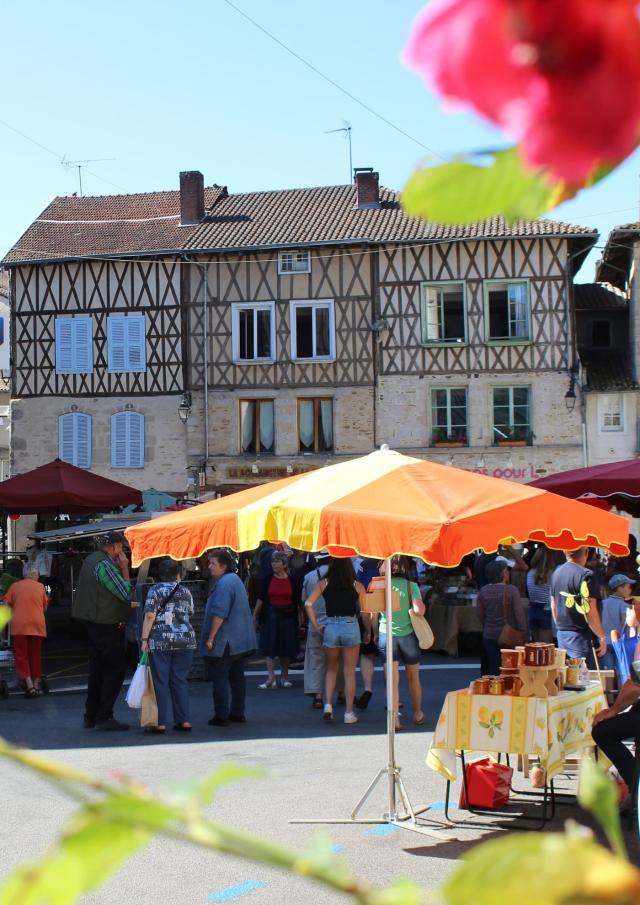 Marché de Saint-Léonard de Noblat