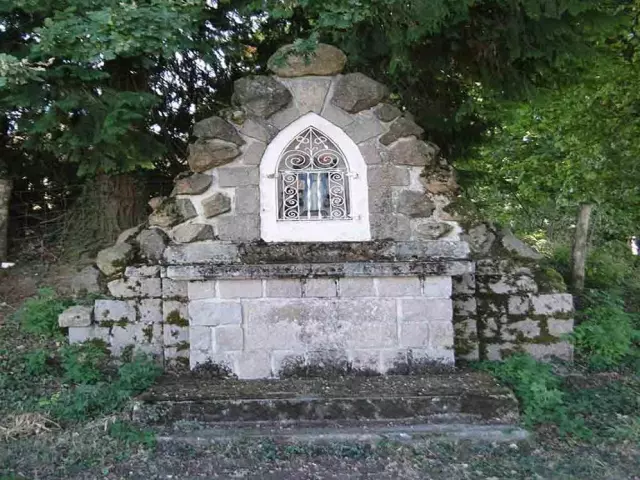 Le Sentier De La Vierge