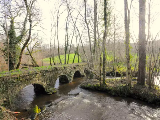 Chemin Du Moulin Du Pont