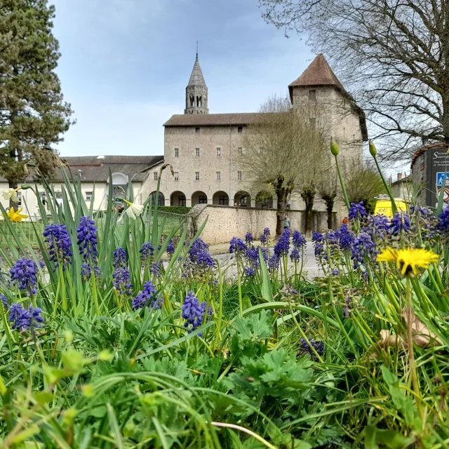 Ancien couvent et collégiale de Saint-Léonard de Noblat