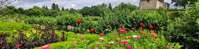 Jardin de l'An Mil à Nos Jours - Rilhac Lastours