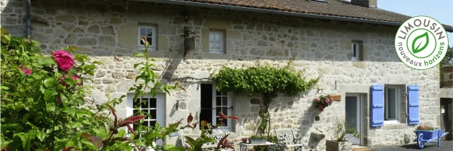 Vieille Maison de Pensol avec marqueur partenaire