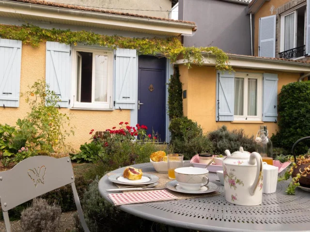 Chambre Et Maison Dhotes Lephemere 1