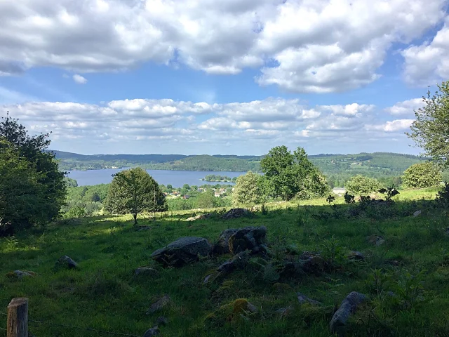 Le Circuit De Nergout Au Lac De Vassiviere 1