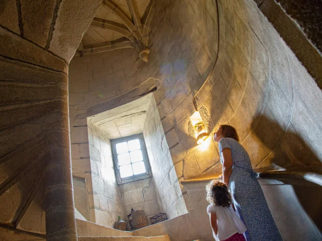 L'Incontournable Chateau De Brie Sur La Route Richard Coeur De Lion En Haute Vienne C Maxime Authier