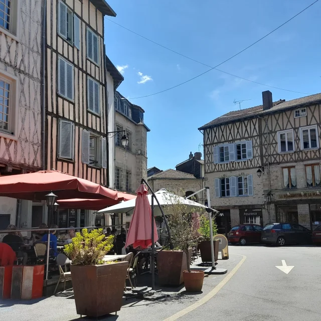 Restaurants à Saint-Léonard de Noblat